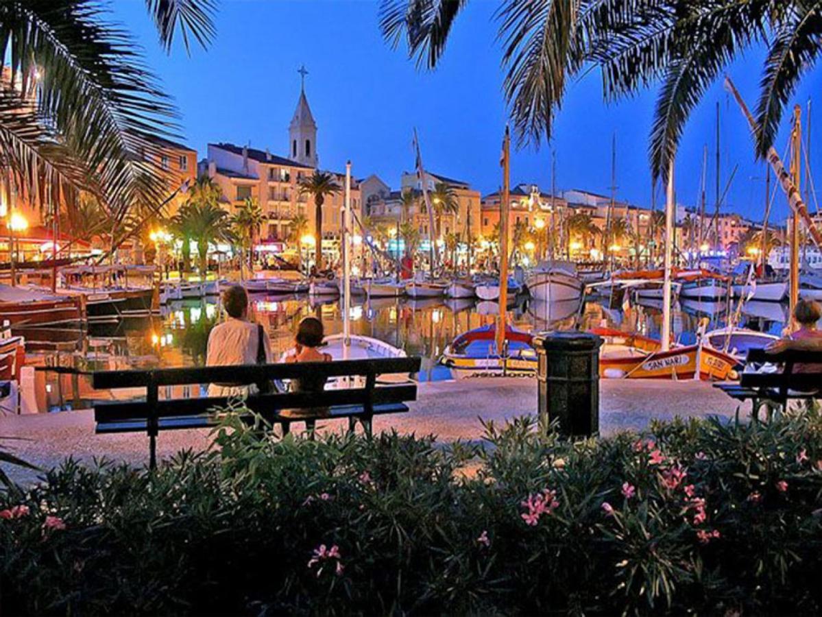 Escapade A Sanary, Au Coeur Du Village, 200M Du Port,Clim,Wifi,Parking Ngoại thất bức ảnh